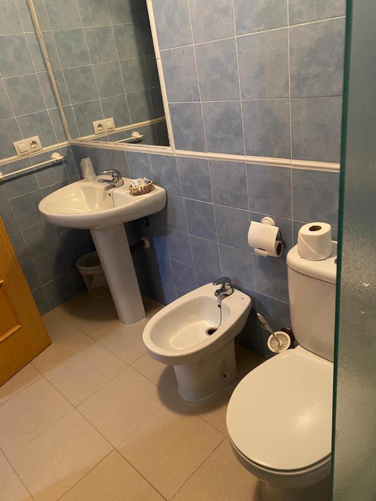 Hostal Y Apartamentos La Vereda Ruidera Extérieur photo